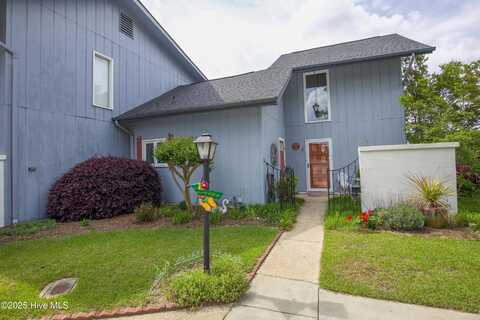 4 Foxhill Circle, Foxfire Village, NC 27281