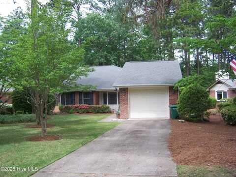 280 Pinehurst Trace Drive, Pinehurst, NC 28374