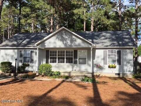 195 Woodgreen Drive, Aberdeen, NC 28315