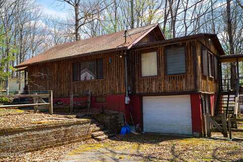 12 3Rd Road, Hawley, PA 18428