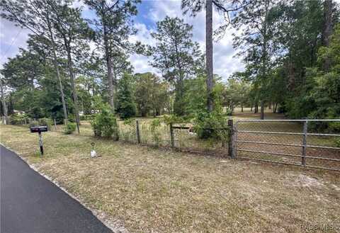 5720 W Nobis Circle, Homosassa, FL 34448