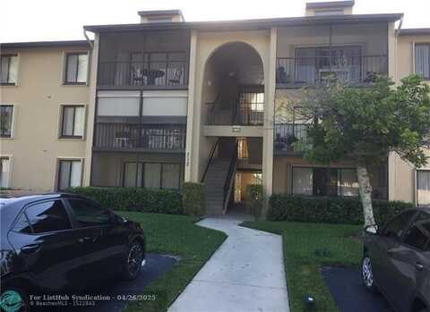 712 Sunny Pine Way, Greenacres, FL 33415