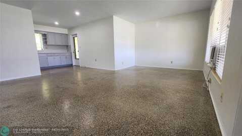 2707 NE 32nd St, Fort Lauderdale, FL 33306