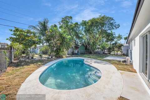 120 NE 57th Ct, Fort Lauderdale, FL 33334