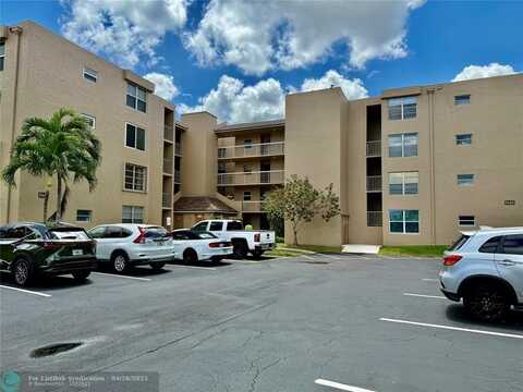 9440 Tangerine Pl, Davie, FL 33324