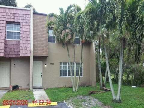 1380 SW 50th Ave, North Lauderdale, FL 33068
