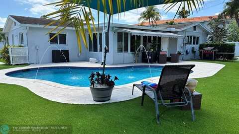 801 SE 14th St, Deerfield Beach, FL 33441