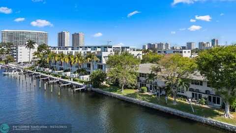 2701 NE 1st St, Pompano Beach, FL 33062