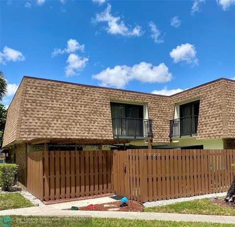 5923 NW 55 Lane, Tamarac, FL 33319
