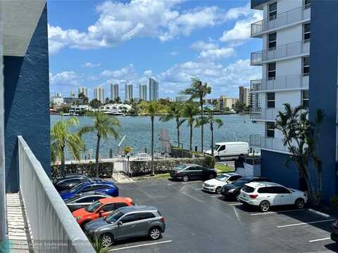 16558 NE 26th Ave, North Miami Beach, FL 33160