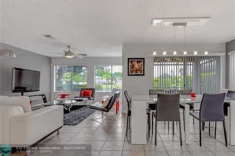 6751 Boca Pines Trl, Boca Raton, FL 33433