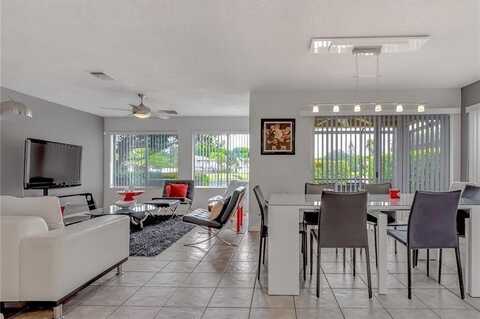 6751 Boca Pines Trl, Boca Raton, FL 33433