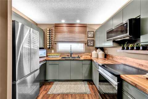 217 Grove Isle Circle, Vero Beach, FL 32962