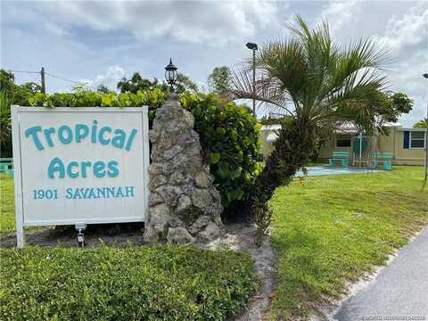331 Tropicalia Lane NE, Jensen Beach, FL 34957