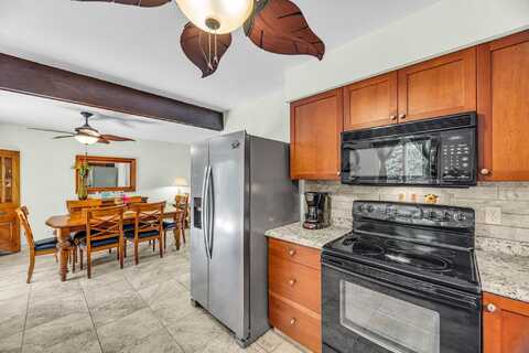 170 Kukulu Pl, Kihei, HI 96753