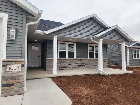 2017 RED FOX Lane, KAUKAUNA, WI 54130