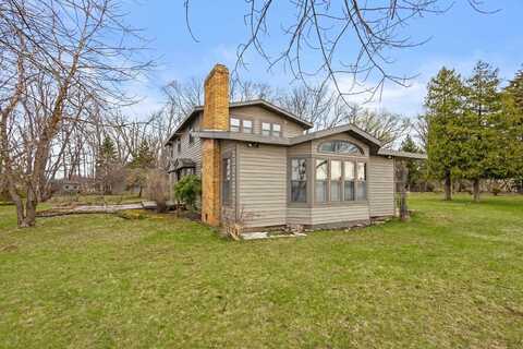 2108 WOODLAWN Lane, APPLETON, WI 54914