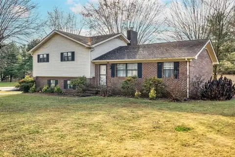 301 Hillcrest Drive, Franklin, KY 42134