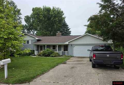 829 Church Street, Saint Peter, MN 56082