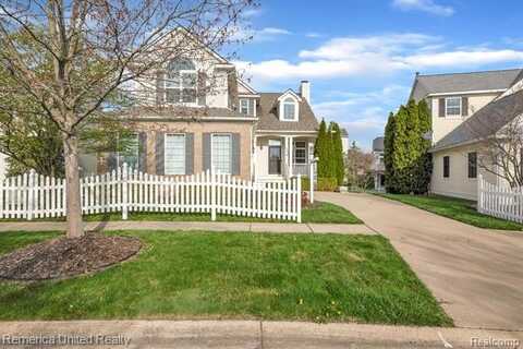 100 CHAMPLAIN Boulevard, Howell, MI 48843