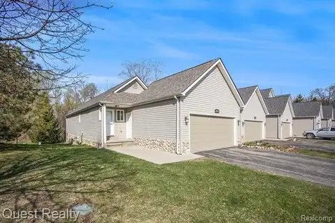 4655 CHRISTOPHER PINES Drive, Clarkston, MI 48346
