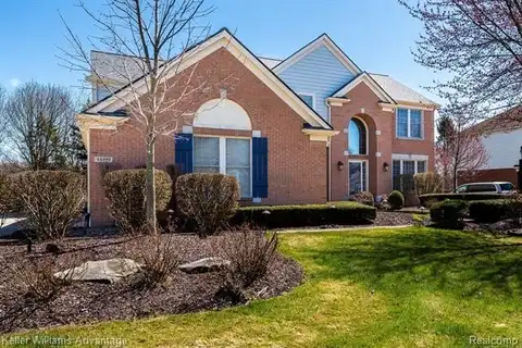 44499 White Pine Circle E, Northville, MI 48168