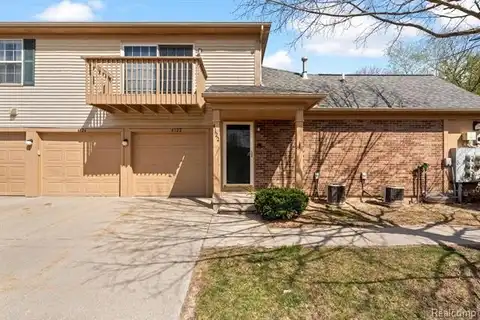 4122 STONEBRIDGE, Holly, MI 48442