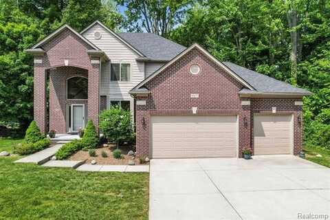 50477 EDITH Street, Chesterfield, MI 48047