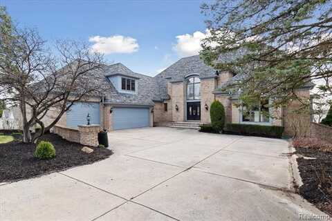 770 N RIVERSIDE Avenue, St Clair, MI 48079