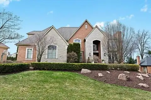 17603 CRANBROOK Drive, Northville, MI 48168