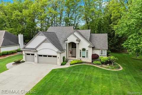 4435 DRIFTWOOD Drive, Commerce Township, MI 48382