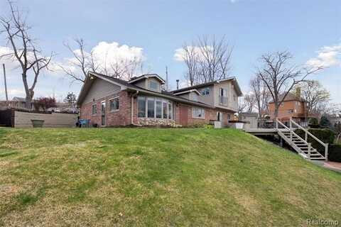 3562 LAKEVIEW Drive, Highland, MI 48356