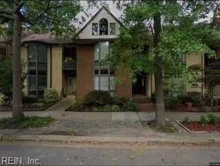 1213 Botetourt Gardens, Norfolk, VA 23517