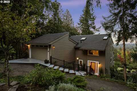 1361 GLENMORRIE DR, Lake Oswego, OR 97034