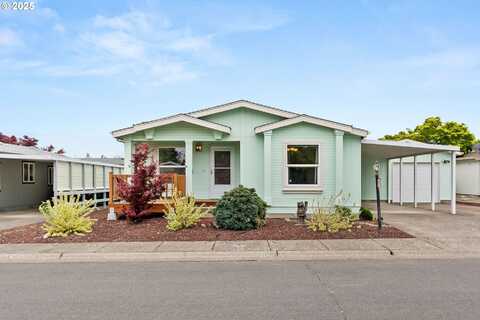 3700 BABCOCK LN, Eugene, OR 97401