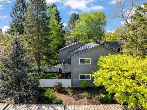 1904 NW 143RD AVE, Portland, OR 97229
