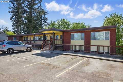 927 NE 68TH AVE, Portland, OR 97213