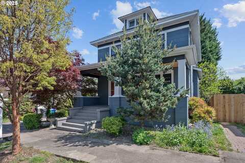 3034 SE 8TH AVE, Portland, OR 97202