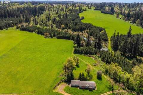 12426 S CRITESER RD, Oregon City, OR 97045