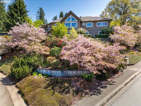 3455 SPRING BLVD, Eugene, OR 97405