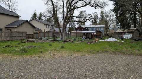 Piper LN, Eugene, OR 97401