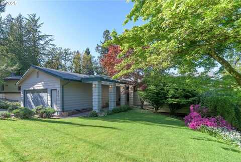 637 E 39th PL, Eugene, OR 97405