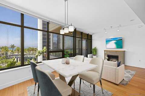 700 W E St, San Diego, CA 92101