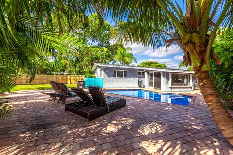 400 Pittsburgh Drive, Jupiter, FL 33458