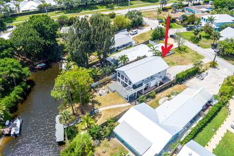 1447 SW Peninsula Lane, Palm City, FL 34990