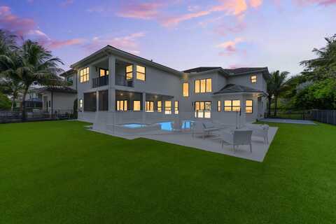 9807 Rennes Lane, Delray Beach, FL 33446