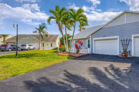 2508 SE Tropical East Circle, Port Saint Lucie, FL 34952