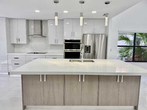 11110 Highland Circle, Boca Raton, FL 33428