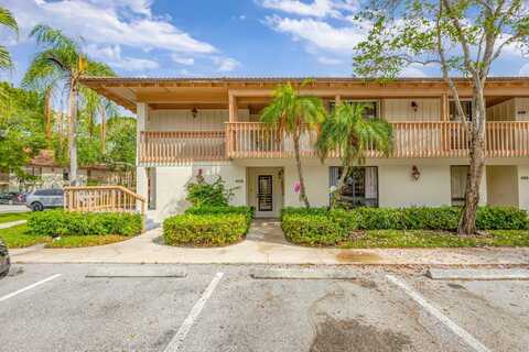 405 Brackenwood Lane S, Palm Beach Gardens, FL 33418