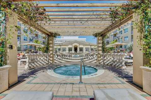 99 SE Mizner Boulevard, Boca Raton, FL 33432